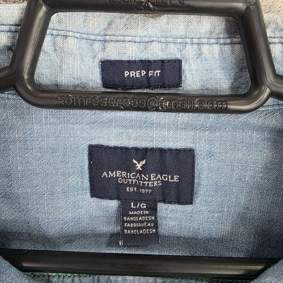 Mens American Eagle Prep Fit Blue Denim Shirt Button Up Long Sleeve Size L - Picture 3 of 9